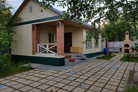 Продам дачу.