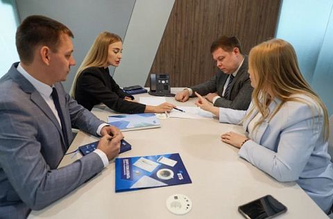 Программа лояльности: женщины выбирают раньше, мужчины получают больше